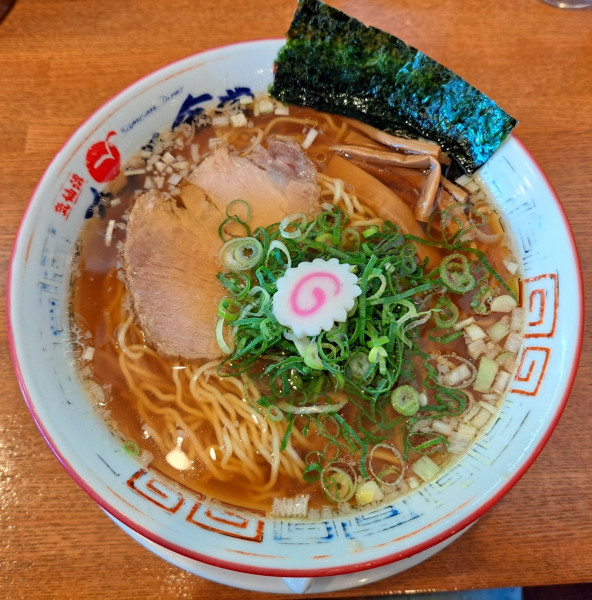 「かもめラーメン醤油味830円」@気仙沼 かもめ食堂の写真