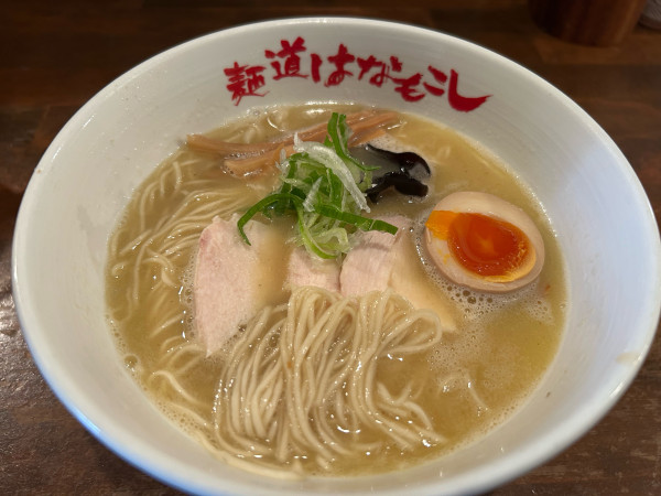 「濃厚鶏そば1000円」@麺道はなもこしの写真