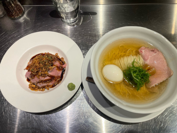 「塩そば（並）、味玉、肉丼」@成城青果の写真