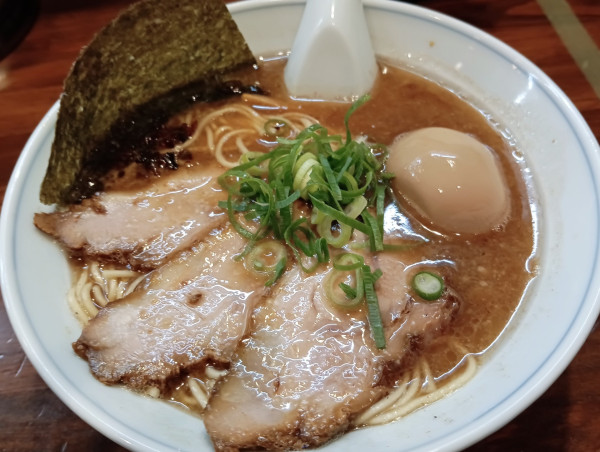 「紫（ゆかり）そば¥1130」@中華そば むらさき山の写真