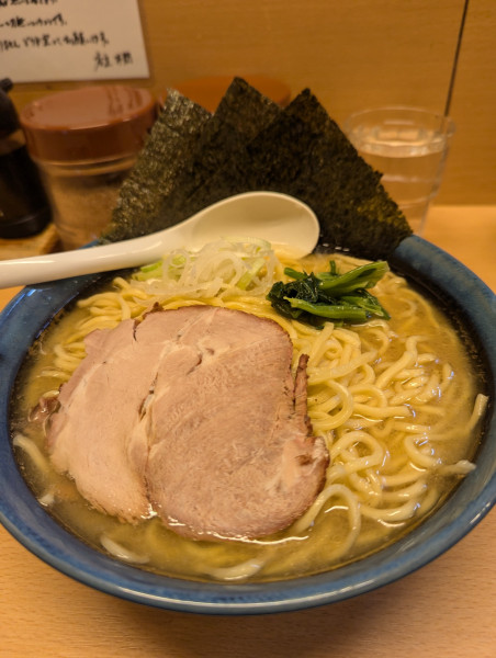 「ラーメン大盛」@無邪気 自由が丘南口店の写真