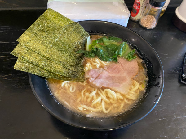 「マー油とんこつラーメン850円」@BAYSIDE RAMEN KINJIの写真