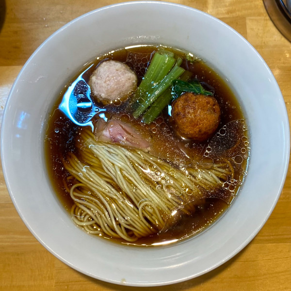 「醤油 中華そば ¥900」@猫と月の写真