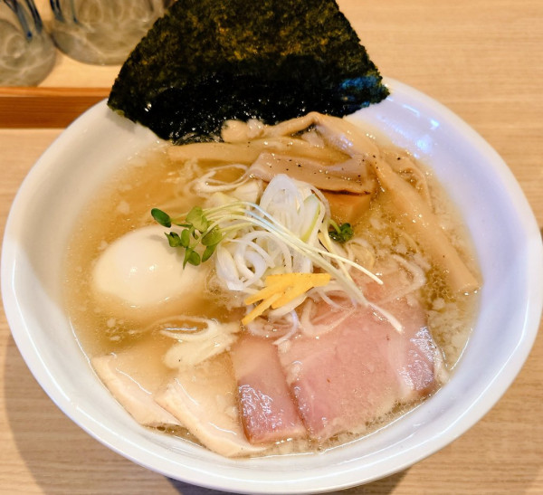 「特製塩らーめん+煮干和え玉」@麺処 しかての写真