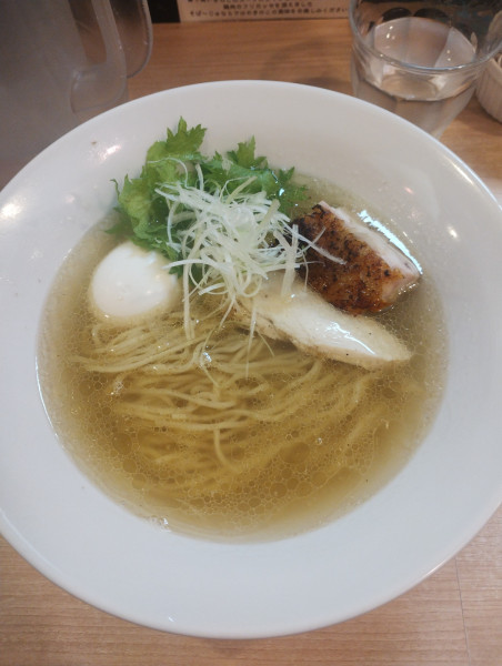 「味玉塩ラーメン」@そば～じゅの写真