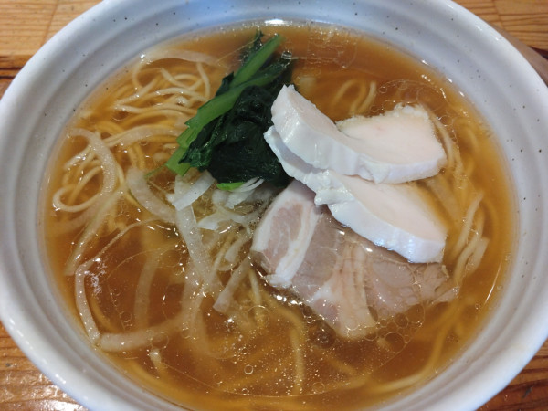 「卓(醤油麺)」@麺や 一途の写真