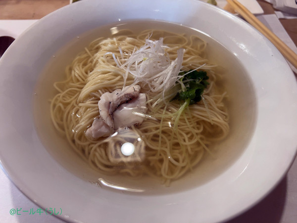 「鯛がけ塩(500円)、なめろうご飯(300円)、おまかせ三貫」@吉野寿司の写真