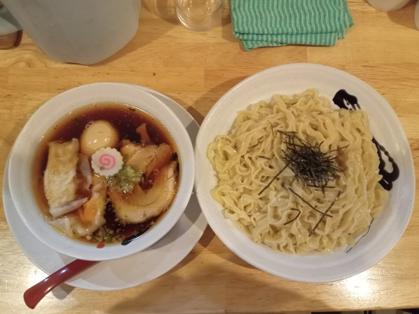 「特製醤油つけめん＋つけめん大盛」@らーめん天神下 大喜の写真