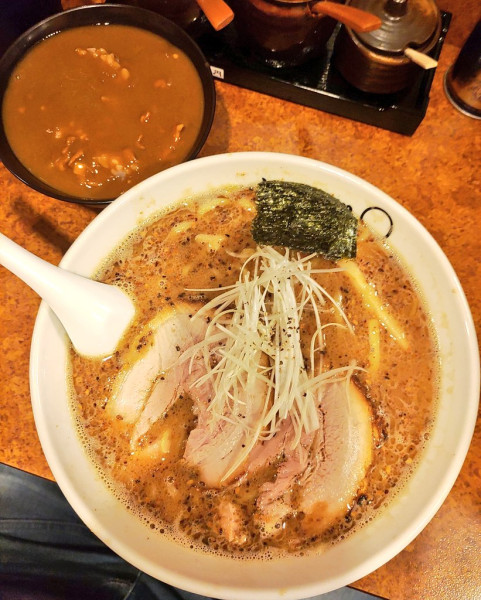 「海老かほる濃厚味噌拉麺」@麺の蔵 かめだ屋の写真