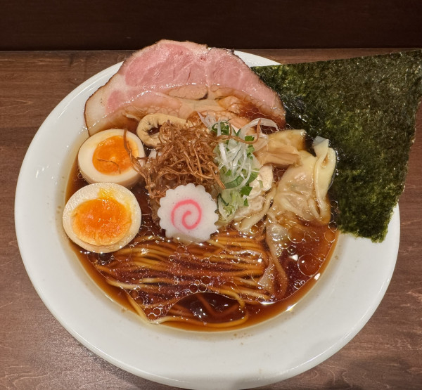 「特製醤油そば」@麺や 醤すけの写真