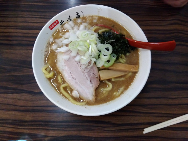 「濃厚煮干そば」@味噌麺処 花道庵の写真