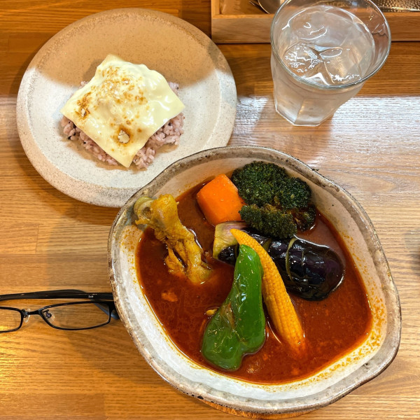「チキン（辛口）」@函館 soup curry danroの写真