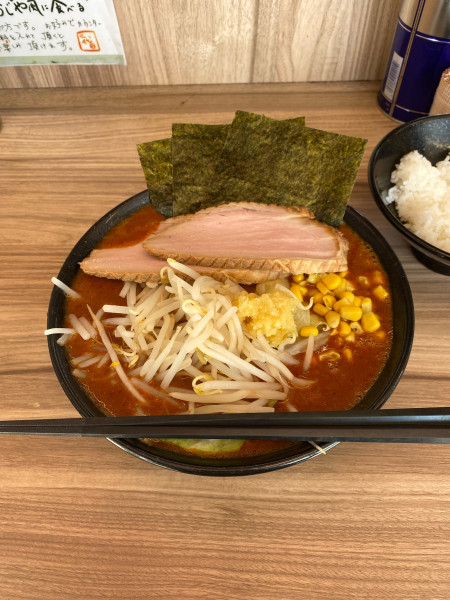 「スーパー乳化濃厚辛味噌ラーメン辛さ普通」@七代目武道家の写真