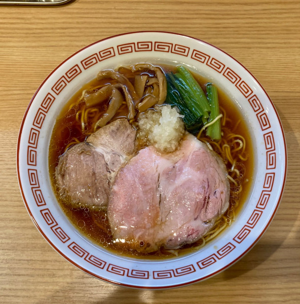 「中華そば 900円」@中華そば えにしの写真