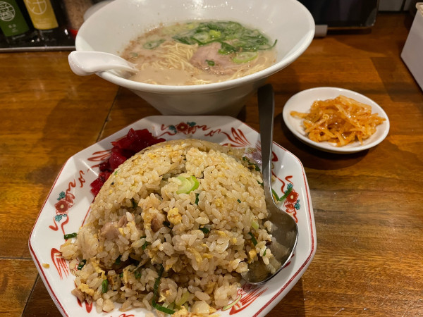 「白丸シンプル(ヤワ) ¥790」@博多一風堂 恵比寿店の写真