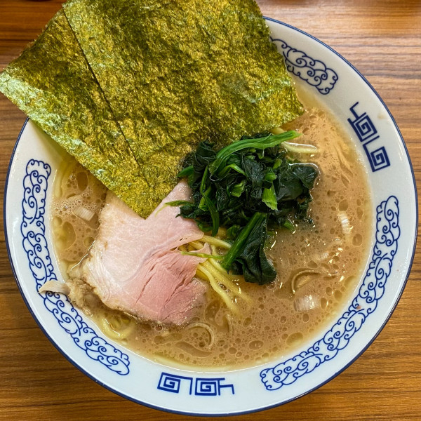「ラーメン ¥800」@横浜豚骨醤油ラーメン YOLOの写真