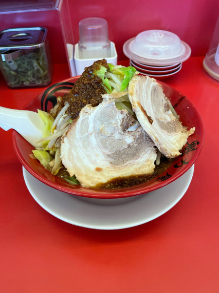 「にんにく背脂漆黒醤油らーめん　1078円」@ラーメン魁力屋 仙台南店の写真