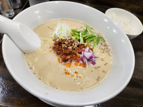 「限定　鯛担々麺　半ライス」@ラーメン晃煇の写真