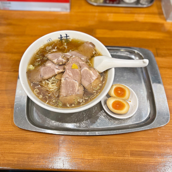 「チャーシューメン＋煮卵」@煮干しだし醤油ラーメン 桂の写真