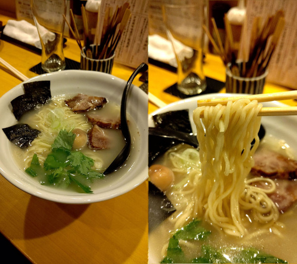 「『白湯鶏スープ麺(ランチ時ゎ￥820)』」@ちどりの写真