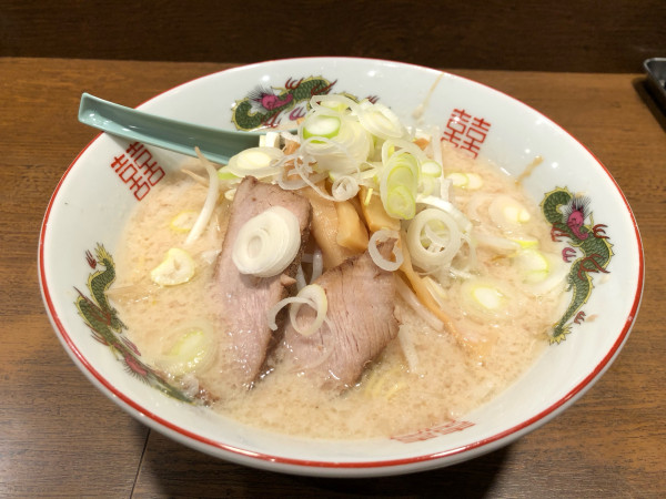 「翔竜麺」@東京屋台らーめん 翔竜 北千住駅前店の写真