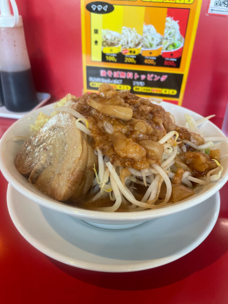 「ラーメン　小　180g 1000円」@ボディブローの写真