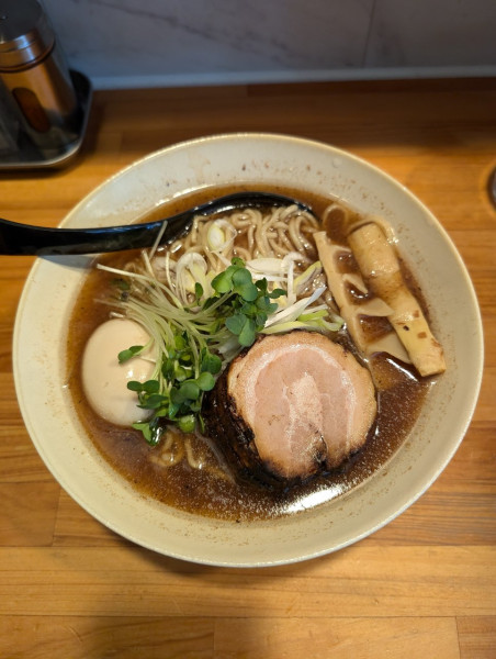 「正油あらびき 並 ＋ 煮たまご」@ボニート・ボニートの写真