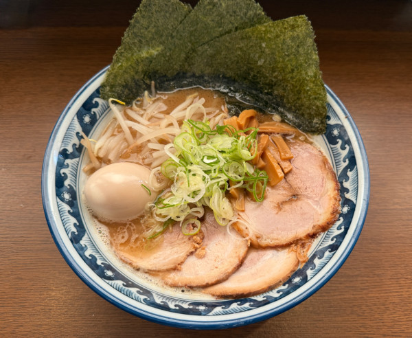 「特製中華そば　1220円」@中華そば 坂井田の写真