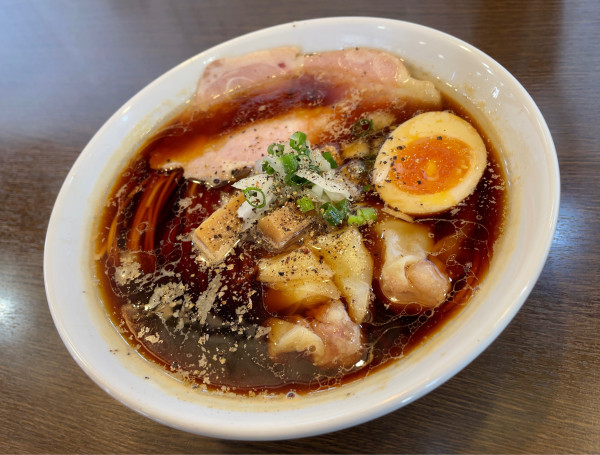 「【限定】特製黒そば」@中華そばイデタの写真