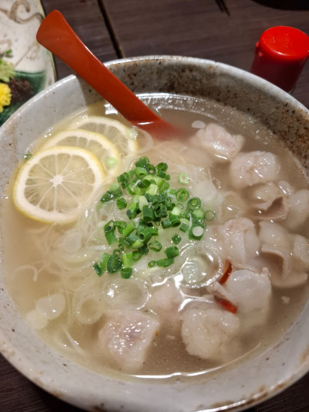 「和牛モツラーメン1000円」@蕎麦人弁慶 神保町店の写真