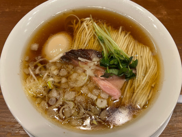 「朝ラーメン 醤油」@麺や百日紅の写真