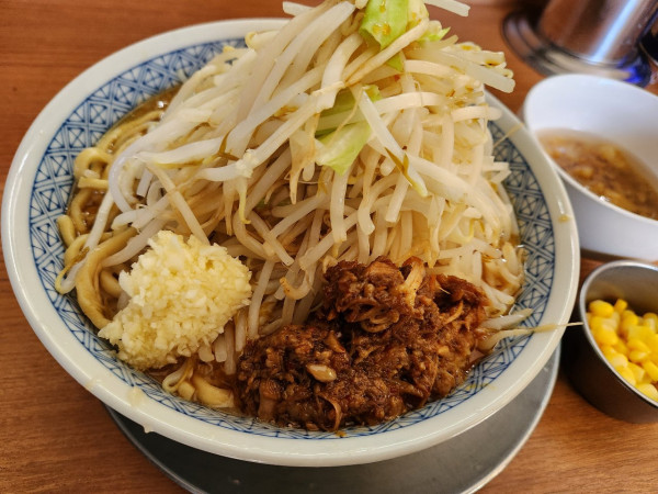 「限定 味噌ラーメン ヤサイアブラコーン」@ラーメン ぶぅさんの写真