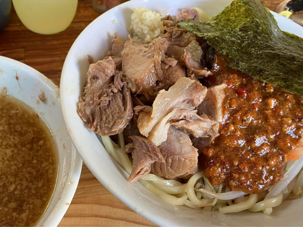 「豚入りオロチョンつけ麺」@にかいやの写真