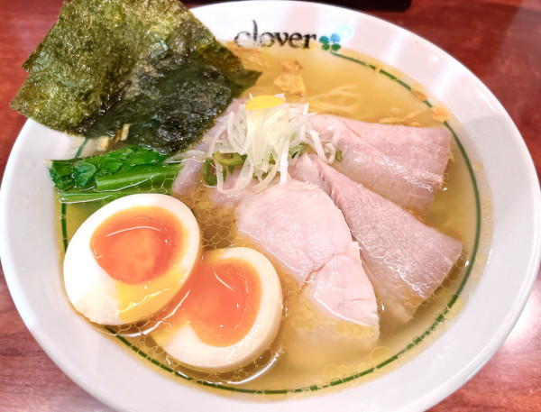 「特製塩らあめん(1260円)」@らあめんCloverの写真