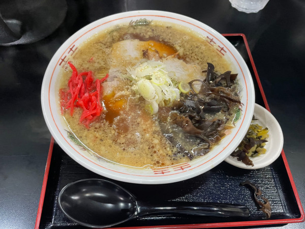 「成の豚骨ラーメン」@めん処 成 SEIの写真