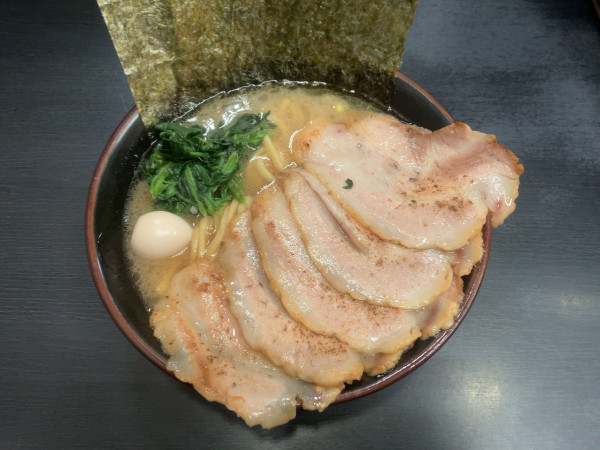 「チャーシューメン」@横浜家系ラーメン すずき家の写真