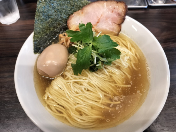「淡麗白中華そば 替え玉 あられご飯」@錦糸町中華そば さん式の写真