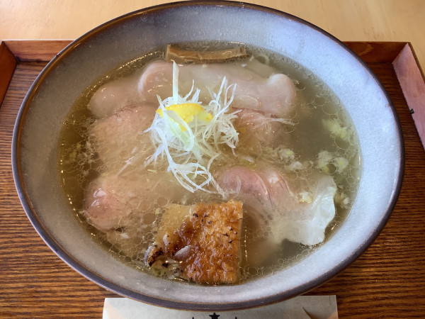 「淡麗ラーメン（塩）1200円」@RAMEN VILLAGE CAFEの写真