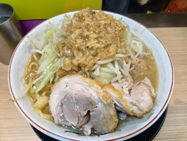 「小ラーメン　アブラマシマシ」@豚山 高田馬場店の写真