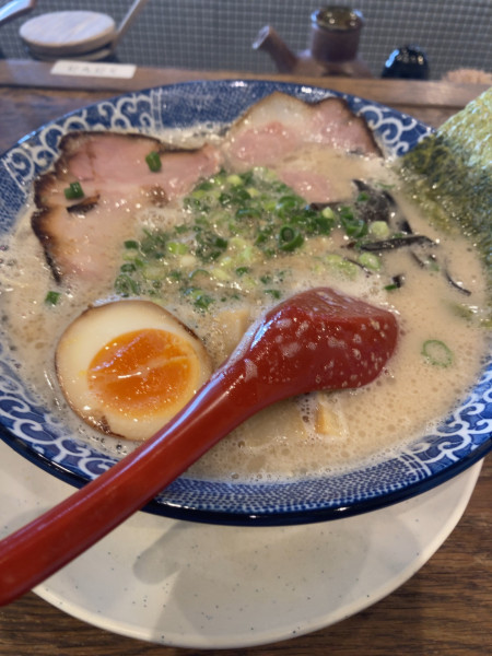 「博多ラーメン全部乗せ850円」@博多ラーメン 鶴亀堂 天白平針店の写真