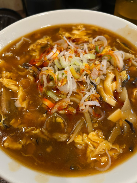 「酸辣湯麺」@元祖打卤麺 香辣居 8号店の写真