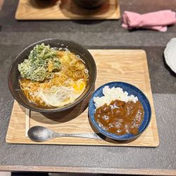 そば定食＋春菊天＋生卵