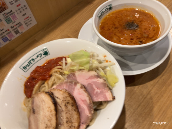 「肉とまと味噌つけ麺」@らーめん カッパファクトリーの写真
