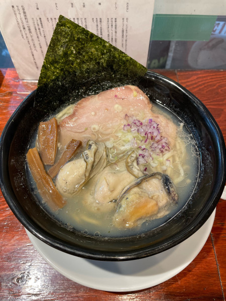 「カキ塩ラーメン」@らーめん おおはしの写真