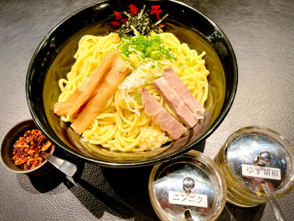 「油そば W盛(880円)、油組SP(20円)」@東京油組総本店 土浦組の写真