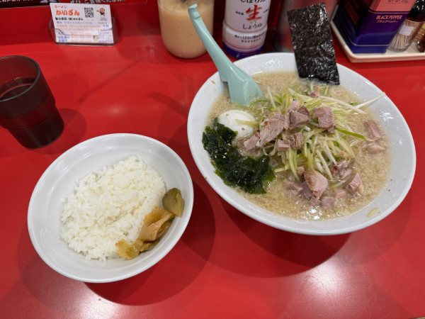 「ネギラーメン+ゆでたまご+半ライス」@ラーメン かいざん 新小岩店の写真