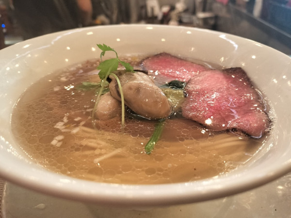 「牡蠣の塩らぁ麺」@MENSHOの写真