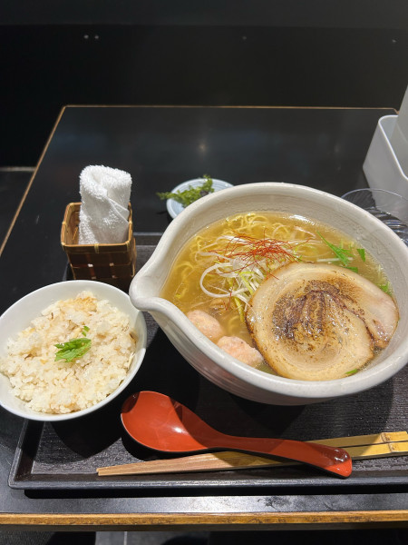「塩ラーメン（大盛）、半鯛飯」@麺処 銀笹の写真