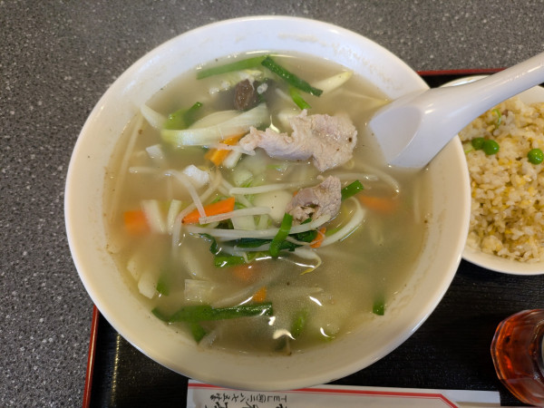 「湯麺(タンメン)：650円」@広東料理 菜香亭の写真