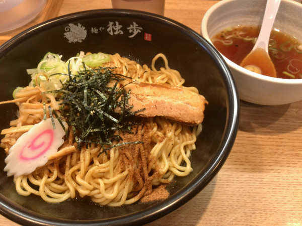 「油そば(スープ付)」@麺や独歩 昭島本店の写真